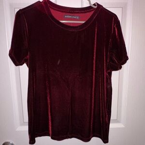 Velour red t shirt. Size small. Abercrombie.